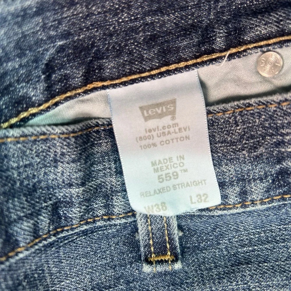 Levi's 559 Relaxed Straight Jeans Mens 38x32 Medium Wash Blue Denim